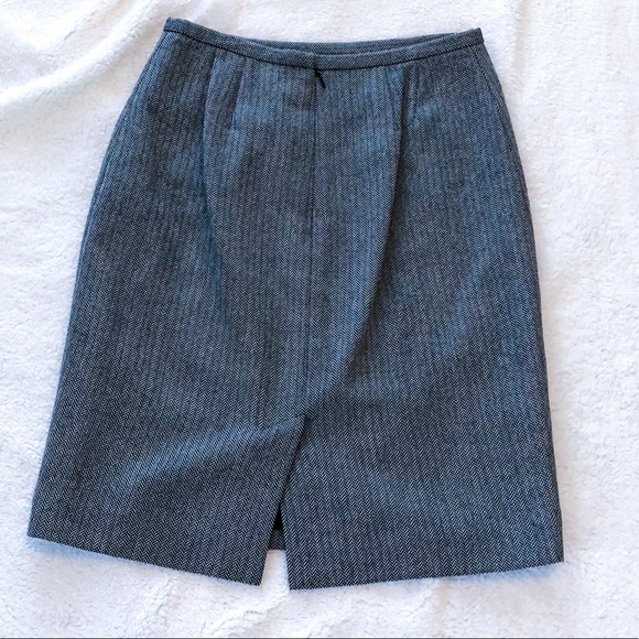 Ann Taylor Gray Wool Pencil Skirt Herringbone - Picture 3 of 5